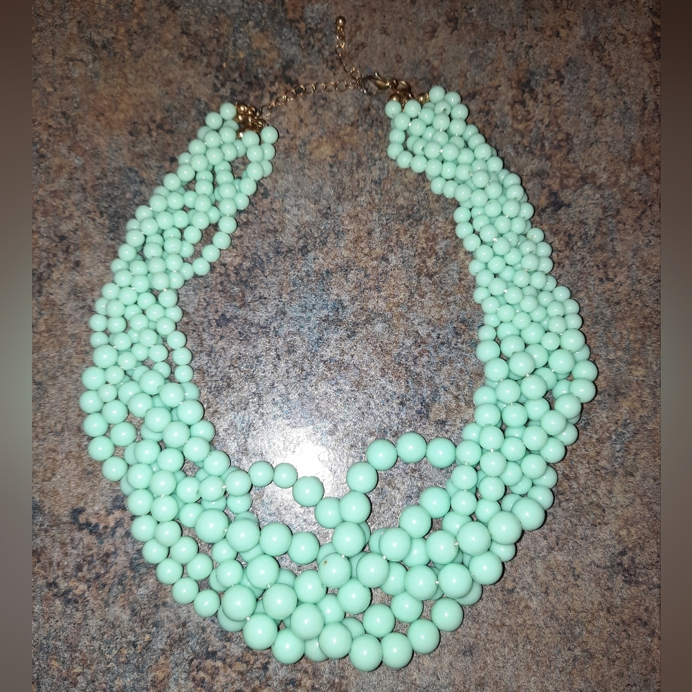 Braided turquoise bead necklace (pale turquoise)